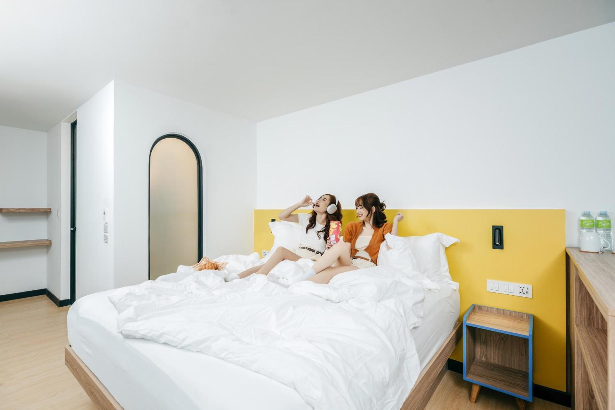 Cosi Vientiane Nam Phu Hotel ภายนอก รูปภาพ